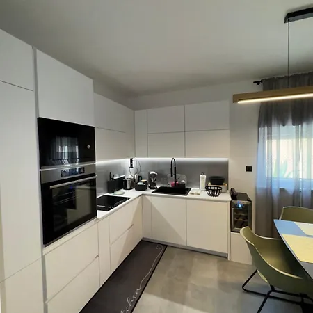 Mango Apartmán Jadranovo