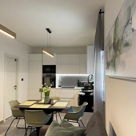 Mango Apartmán Jadranovo